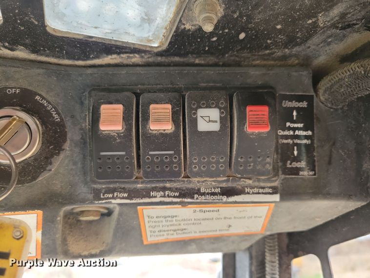 image for item DN3621 2008 ASV JGE PT-100 tracked skid steer loader