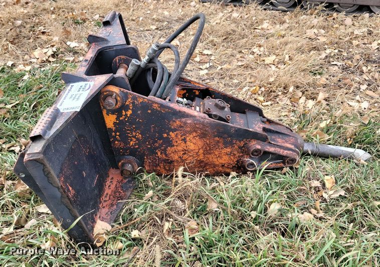 image for item DN3622 Stanley MB25000 skid steer breaker