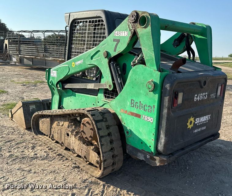 image for item DO2557 2014 Bobcat T650 tracked skid steer loader