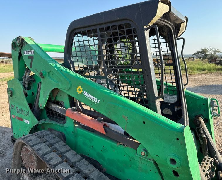 image for item DO2557 2014 Bobcat T650 tracked skid steer loader