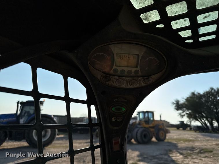 image for item DO2557 2014 Bobcat T650 tracked skid steer loader