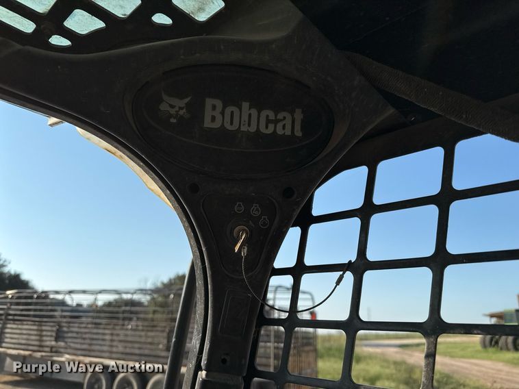 image for item DO2557 2014 Bobcat T650 tracked skid steer loader