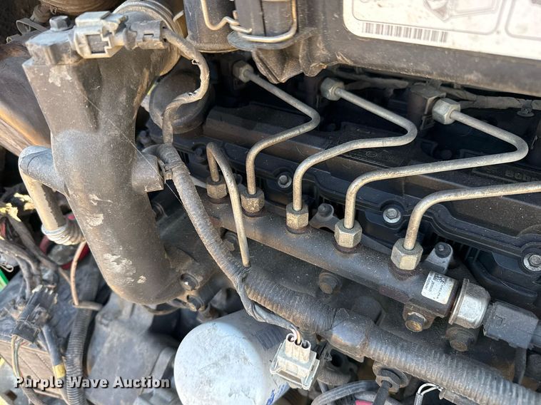 image for item DO2557 2014 Bobcat T650 tracked skid steer loader