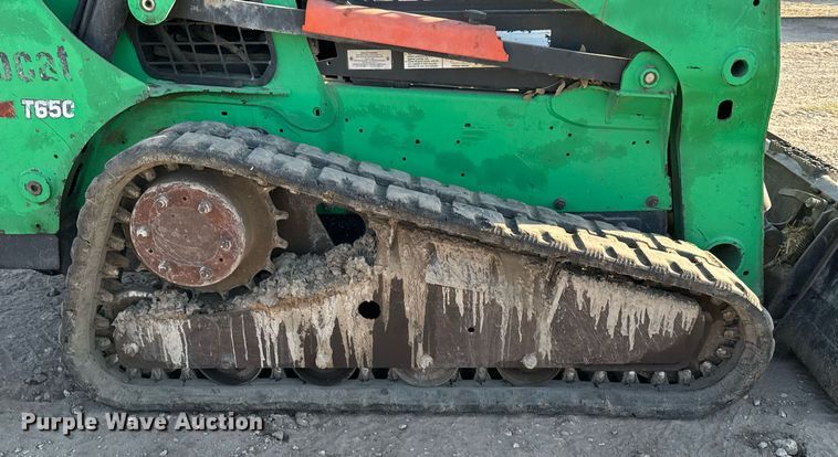 image for item DO2557 2014 Bobcat T650 tracked skid steer loader