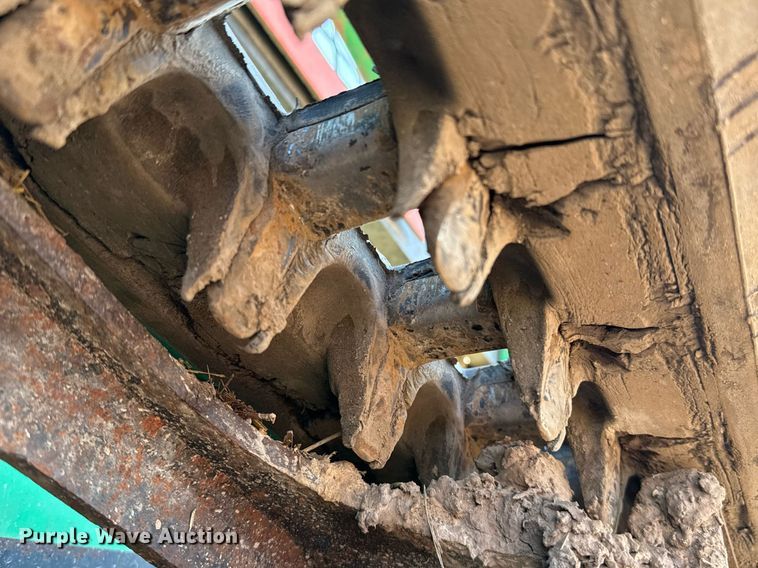 image for item DO2557 2014 Bobcat T650 tracked skid steer loader