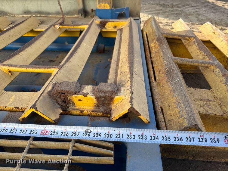 image for item DO2567 Wheel wash station