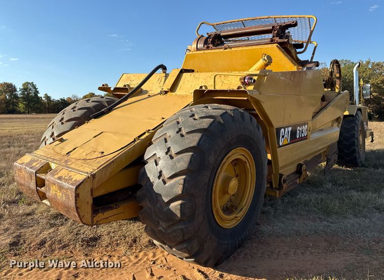 image for item DO7593 2005 Caterpillar  613C Series II elevating scraper