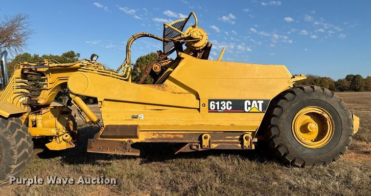 image for item DO7593 2005 Caterpillar  613C Series II elevating scraper