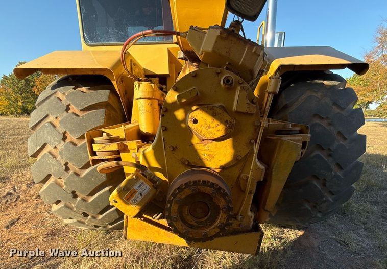 image for item DO7593 2005 Caterpillar  613C Series II elevating scraper