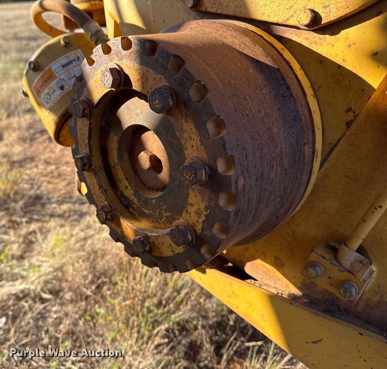 image for item DO7593 2005 Caterpillar  613C Series II elevating scraper