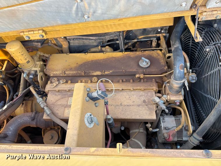 image for item DO7593 2005 Caterpillar  613C Series II elevating scraper