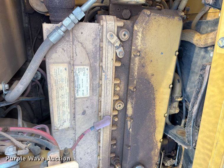 image for item DO7593 2005 Caterpillar  613C Series II elevating scraper