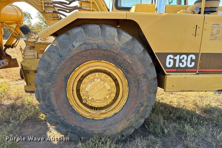 image for item DO7593 2005 Caterpillar  613C Series II elevating scraper