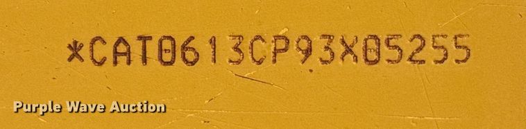 image for item DO7593 2005 Caterpillar  613C Series II elevating scraper