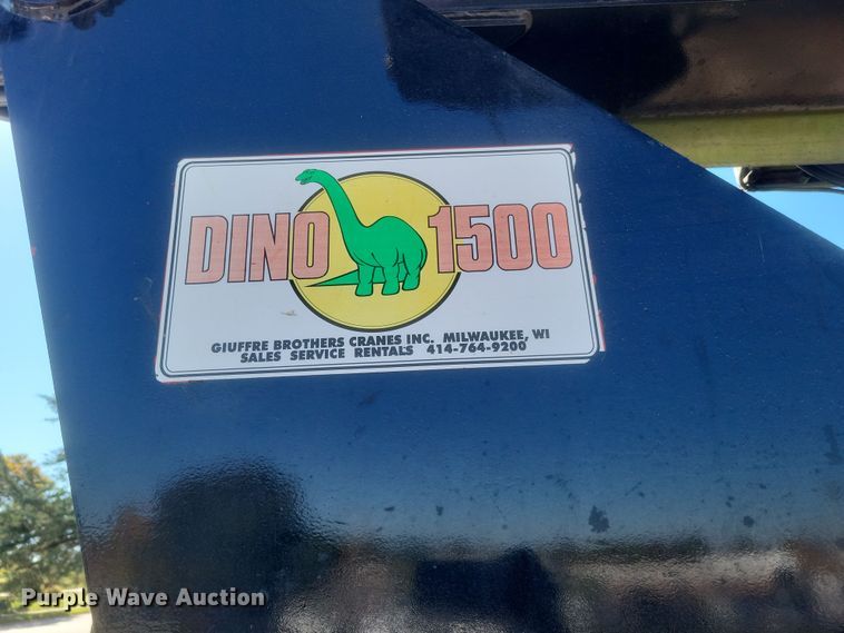 image for item DQ3735 1996 GMC Topkick C6500 crane truck