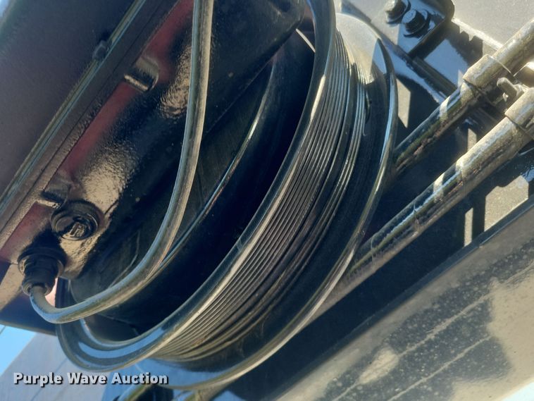 image for item DQ3735 1996 GMC Topkick C6500 crane truck