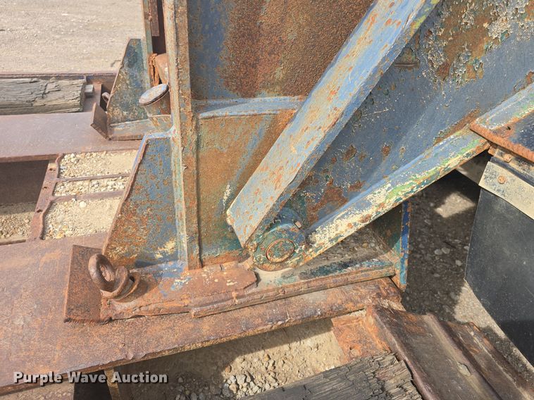 image for item DQ5225 1973 Talbert TD50HRG lowboy equipment trailer