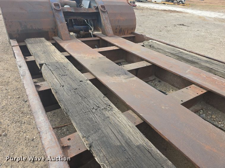 image for item DQ5225 1973 Talbert TD50HRG lowboy equipment trailer