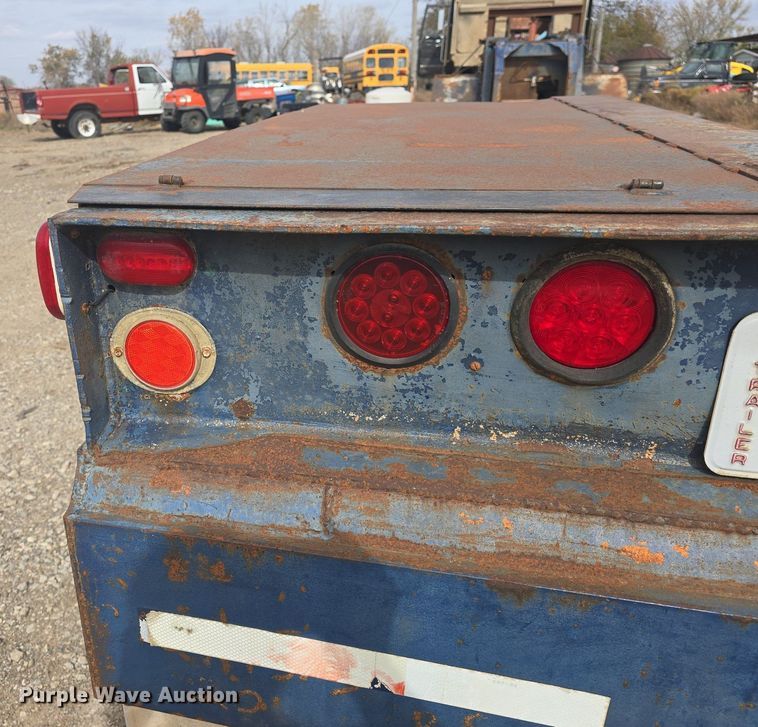 image for item DQ5225 1973 Talbert TD50HRG lowboy equipment trailer