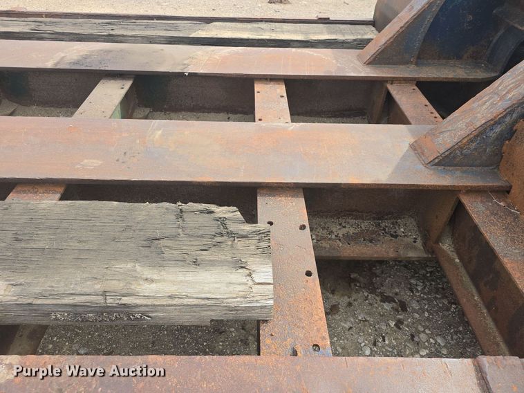 image for item DQ5225 1973 Talbert TD50HRG lowboy equipment trailer