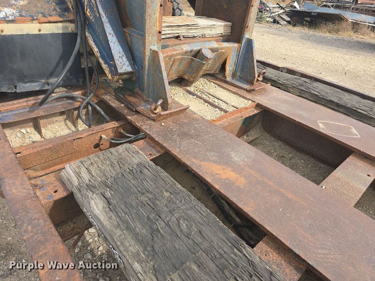 image for item DQ5225 1973 Talbert TD50HRG lowboy equipment trailer