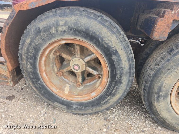 image for item DQ5225 1973 Talbert TD50HRG lowboy equipment trailer