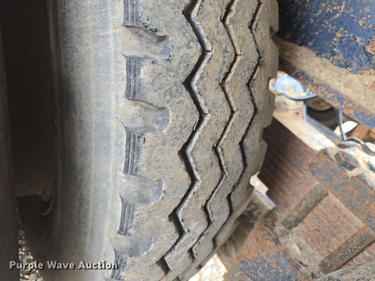 image for item DQ5225 1973 Talbert TD50HRG lowboy equipment trailer