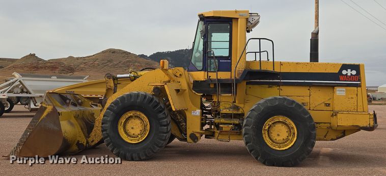 image for item DQ6203 1992 Komatsu WA500-1L wheel loader