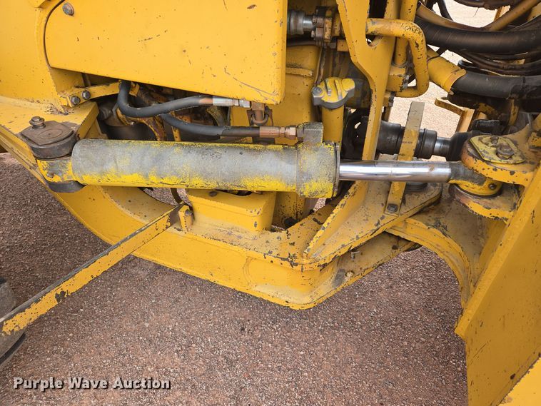 image for item DQ6203 1992 Komatsu WA500-1L wheel loader