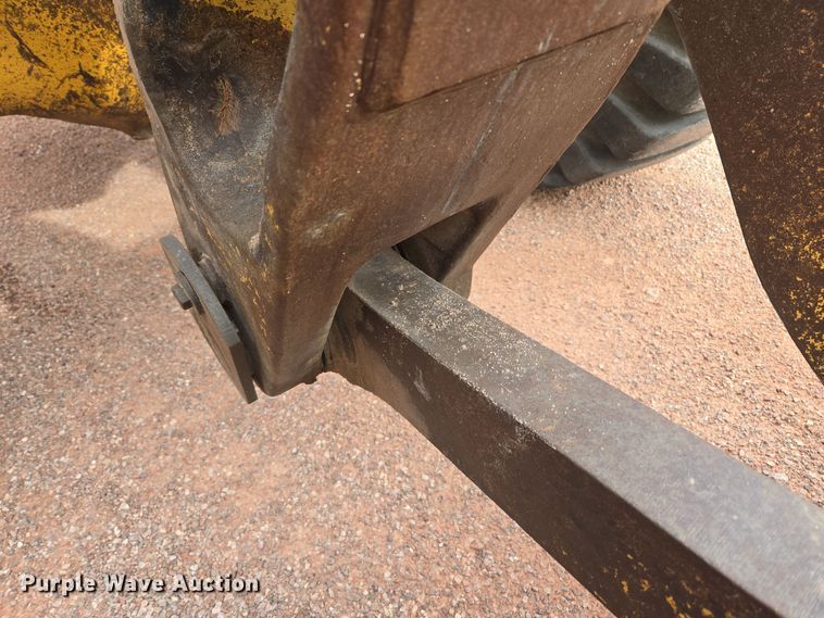 image for item DQ6203 1992 Komatsu WA500-1L wheel loader