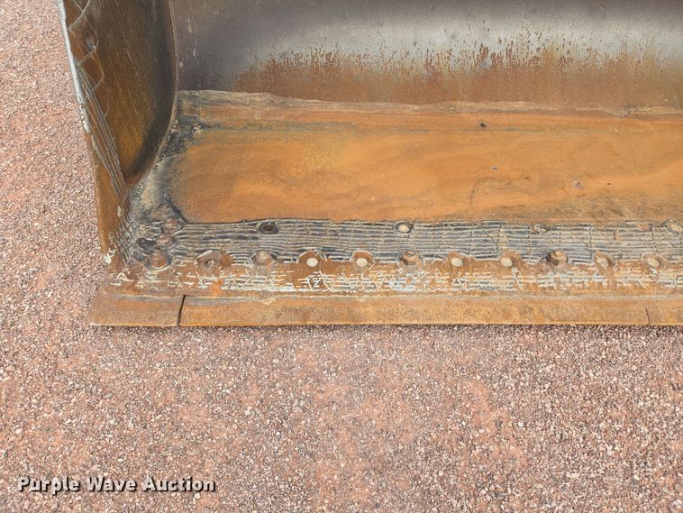 image for item DQ6203 1992 Komatsu WA500-1L wheel loader