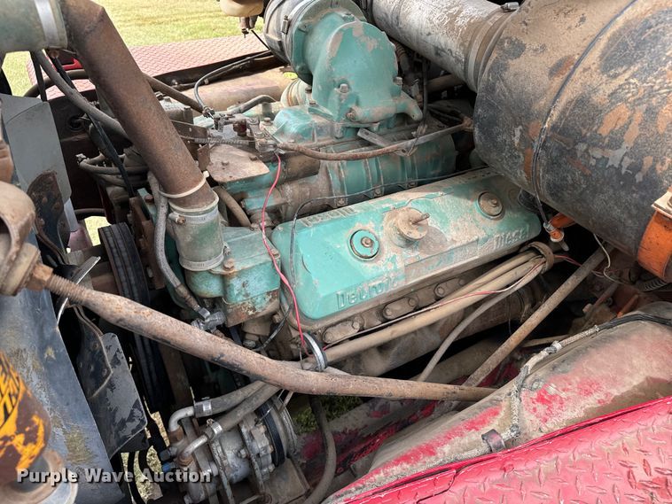 image for item DQ6858 1978 International F5070 truck cab and chassis