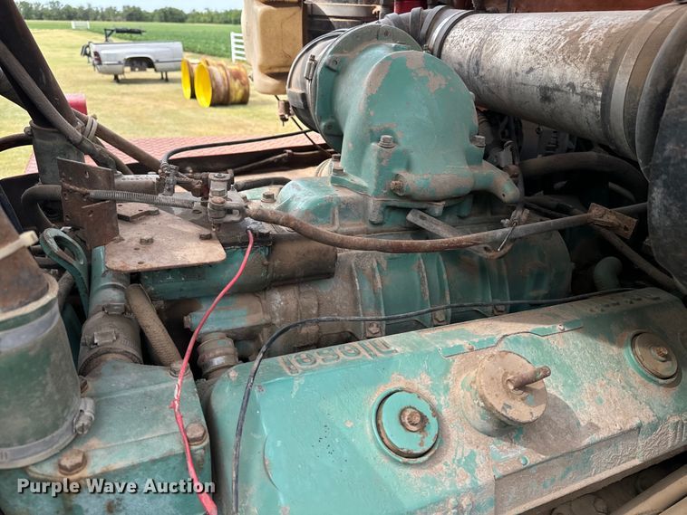 image for item DQ6858 1978 International F5070 truck cab and chassis