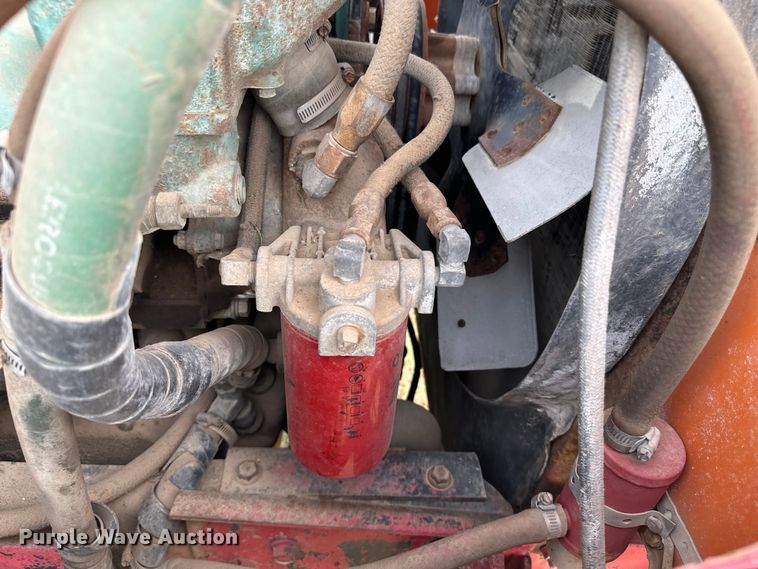 image for item DQ6858 1978 International F5070 truck cab and chassis