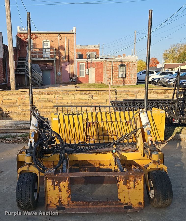 image for item DT7524 Hitch Doc Dual Dozer skid steer dozer blade