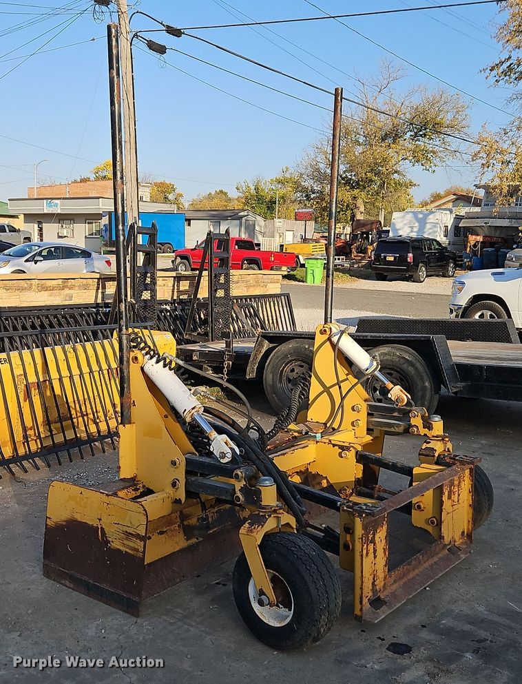 image for item DT7524 Hitch Doc Dual Dozer skid steer dozer blade