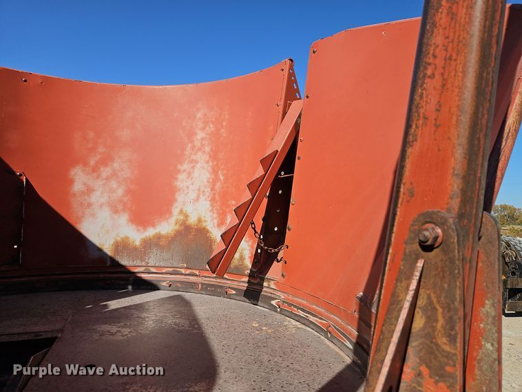 image for item DT7527 Hesston BP25 bale processor