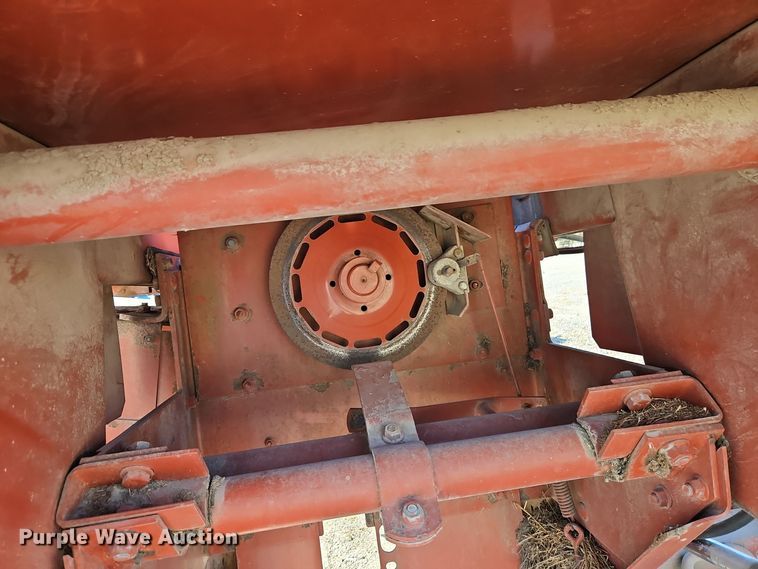 image for item DT7527 Hesston BP25 bale processor