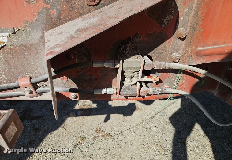 image for item DT7527 Hesston BP25 bale processor