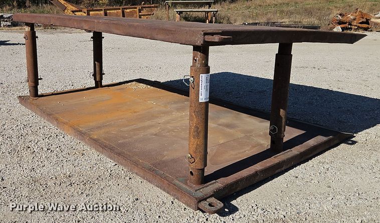 image for item DT7528 Shoring box