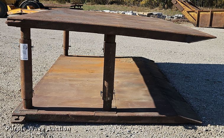 image for item DT7528 Shoring box