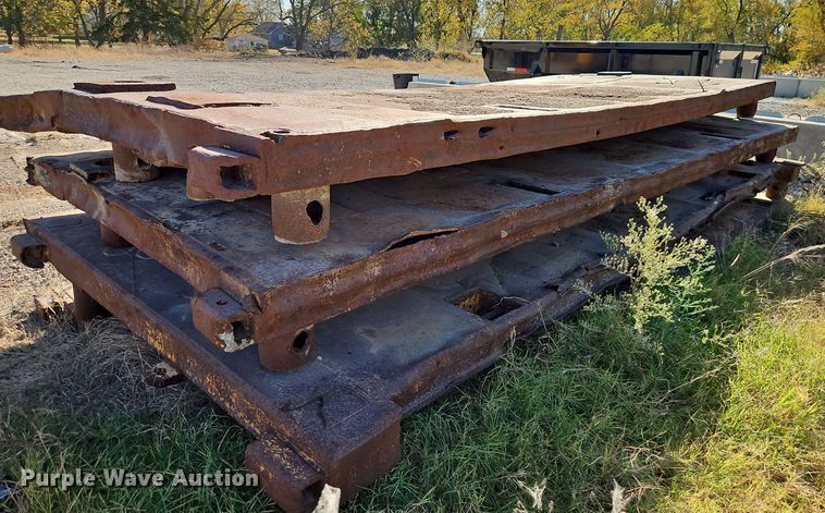 image for item DT7529 (2) shoring boxes 