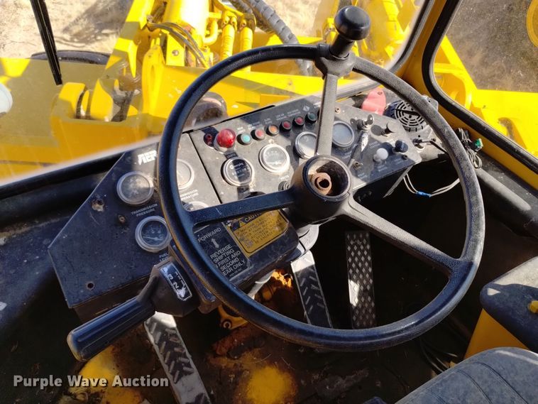 image for item DV6504 1990 Trojan  3500 Z wheel loader