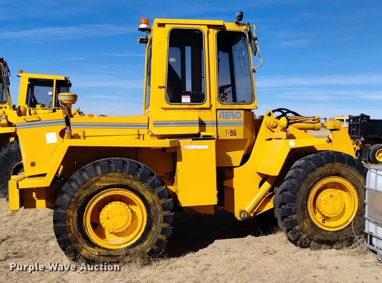 image for item DV6509 1987 Trojan  1500Z wheel loader