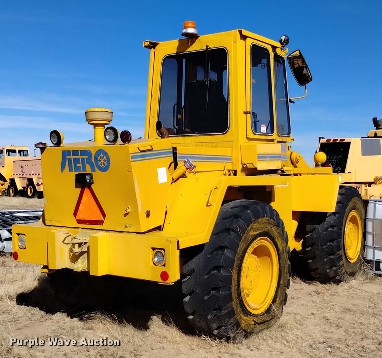 image for item DV6509 1987 Trojan  1500Z wheel loader