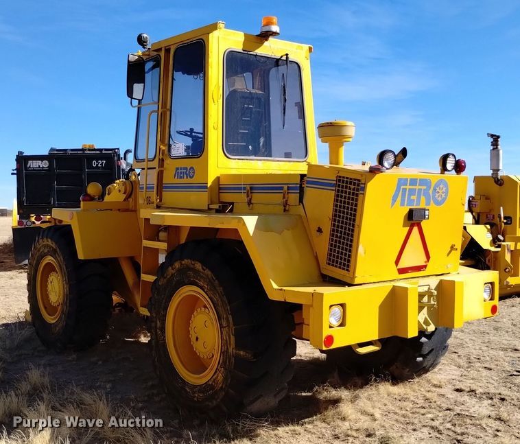 image for item DV6509 1987 Trojan  1500Z wheel loader