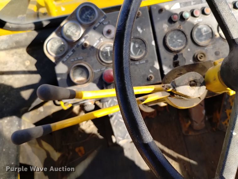 image for item DV6509 1987 Trojan  1500Z wheel loader