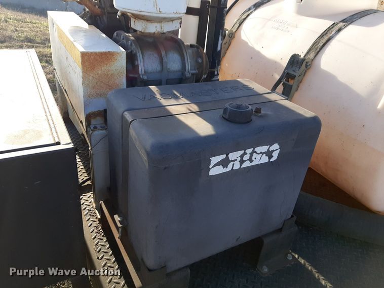 image for item DV9848 2001 Maxley Companies Vacmasters SPV800 vacuum excavator