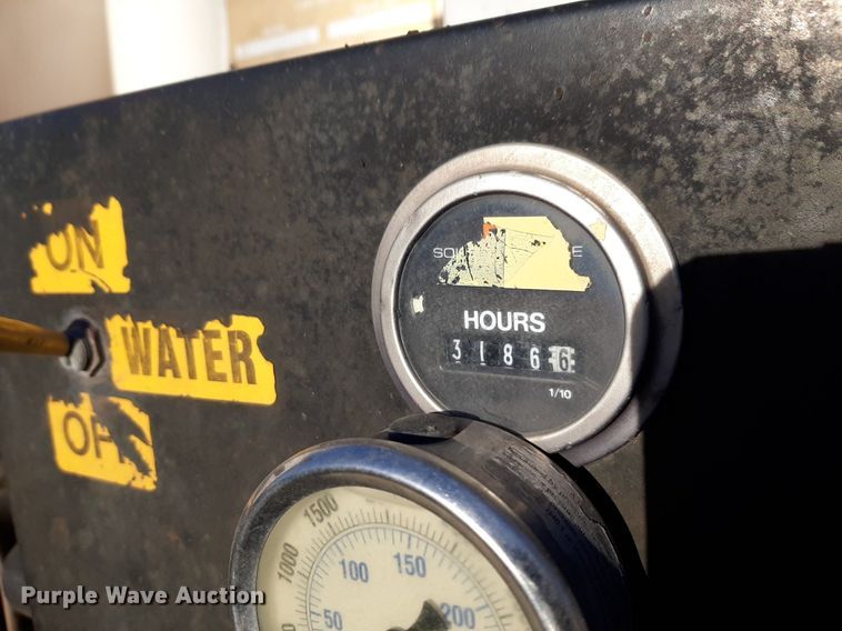 image for item DV9848 2001 Maxley Companies Vacmasters SPV800 vacuum excavator