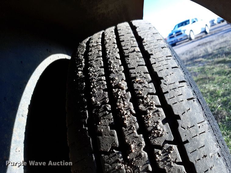 image for item DV9848 2001 Maxley Companies Vacmasters SPV800 vacuum excavator